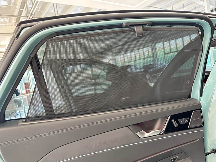 Фото 5 - Volkswagen Passat