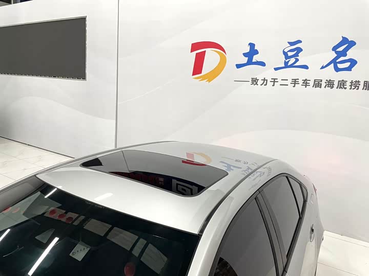 Фото 15 - Toyota Levin