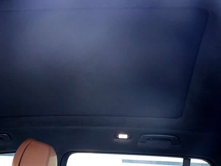 Фото 16 - BMW X7