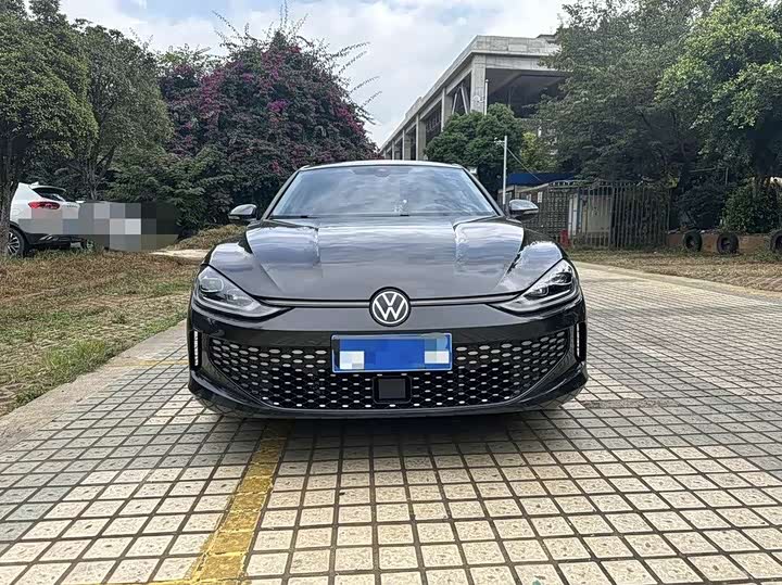 Фото 2 - Volkswagen Lamando L