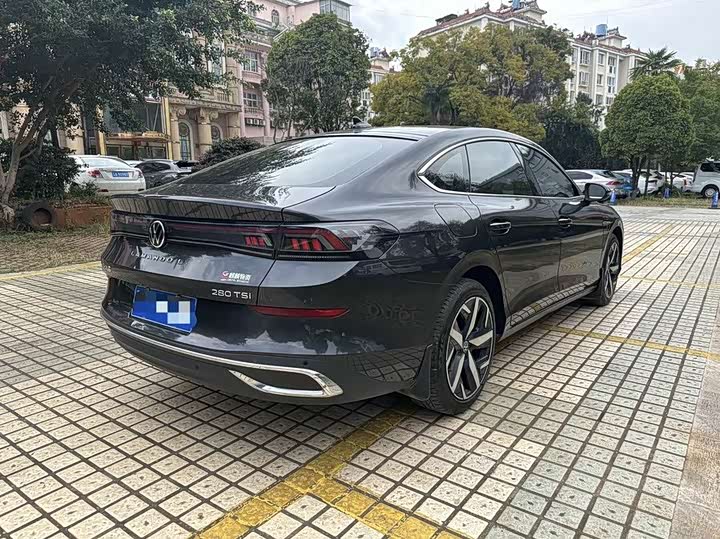 Фото 4 - Volkswagen Lamando L