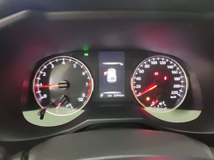 Фото 12 - Toyota Wildlander