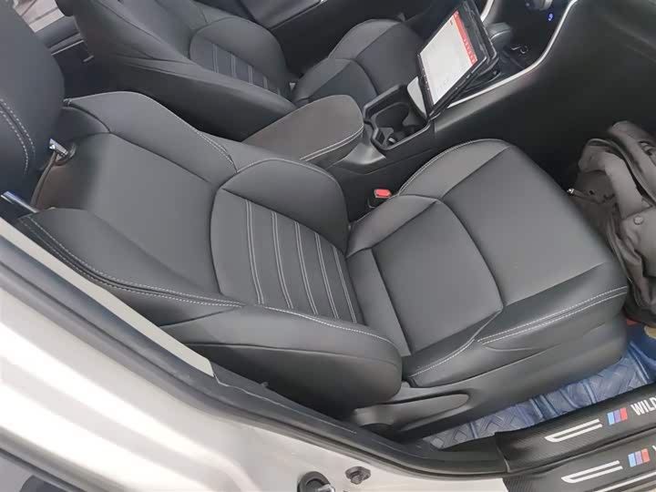 Фото 25 - Toyota Wildlander