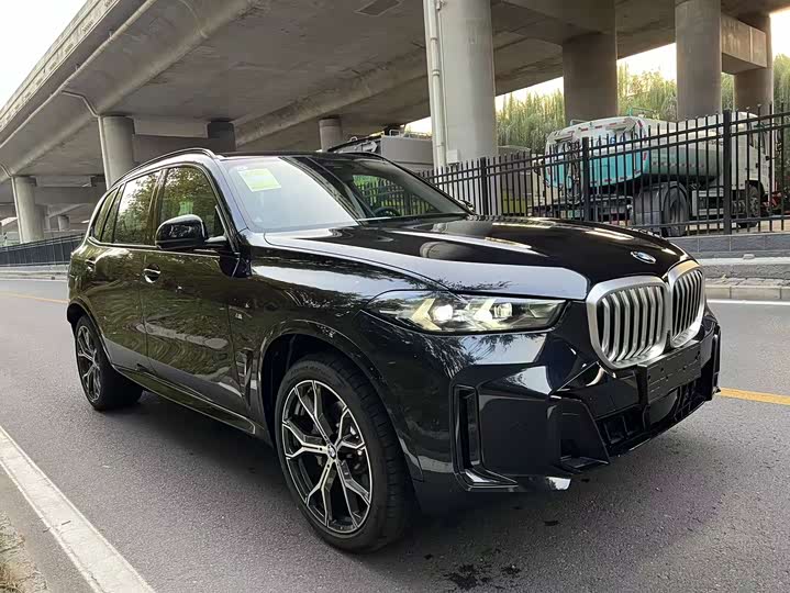 Фото 3 - BMW X5