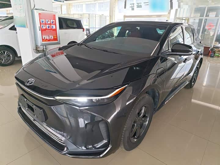 Фото 1 - Toyota bZ4X