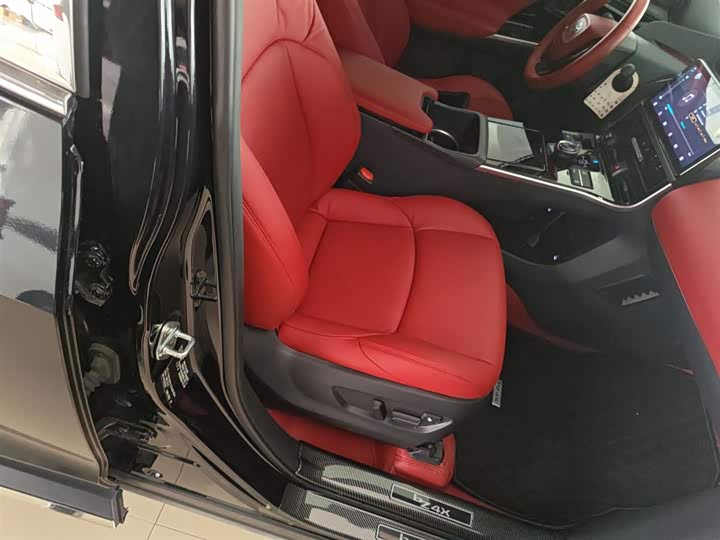 Фото 25 - Toyota bZ4X