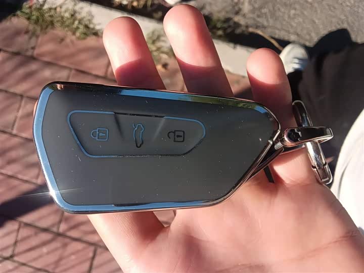 Фото 12 - Volkswagen ID.4 Crozz