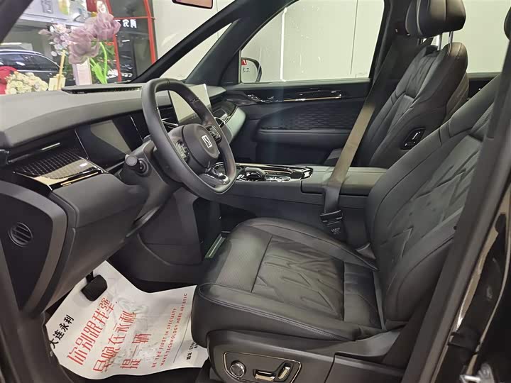 Фото 7 - Zeekr 009