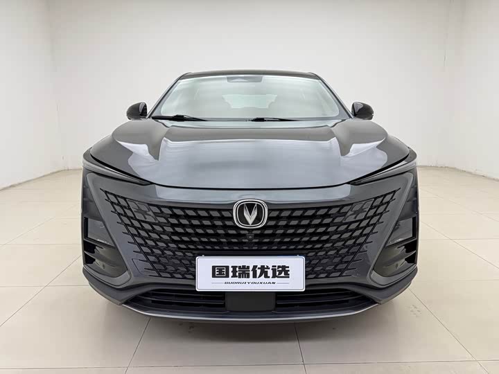 Фото 2 - Changan UNI-T