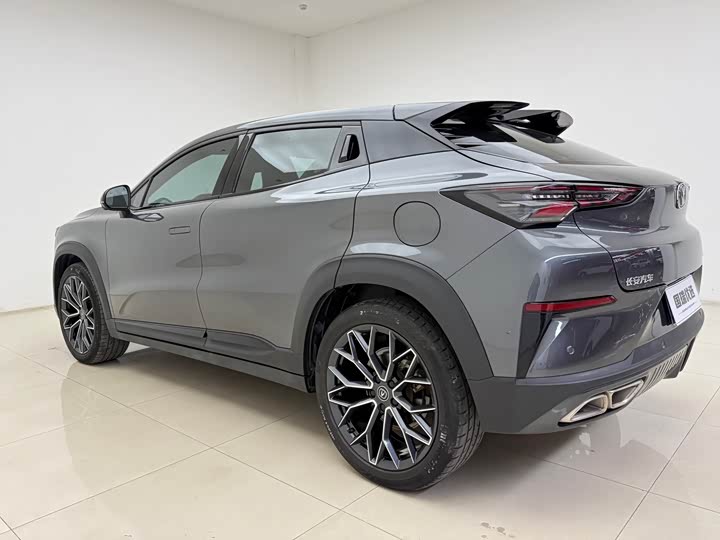 Фото 4 - Changan UNI-T