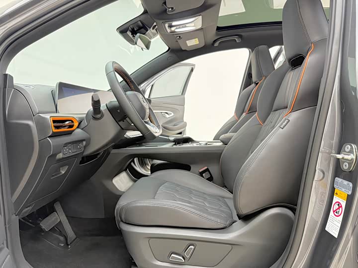 Фото 7 - Changan UNI-T