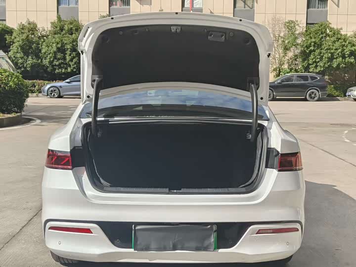 Фото 7 - BYD Qin Plus