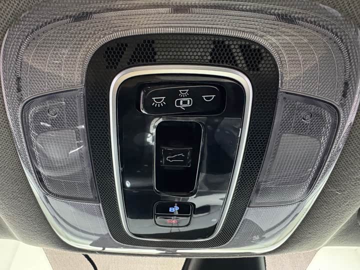 Фото 14 - Hyundai Elantra N line