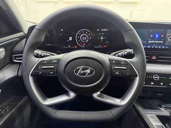 Фото 15 - Hyundai Elantra N line