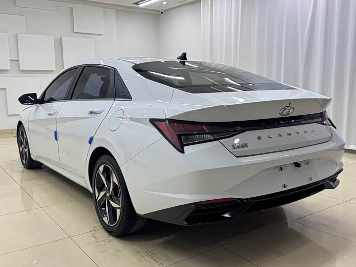 Фото 4 - Hyundai Elantra N line