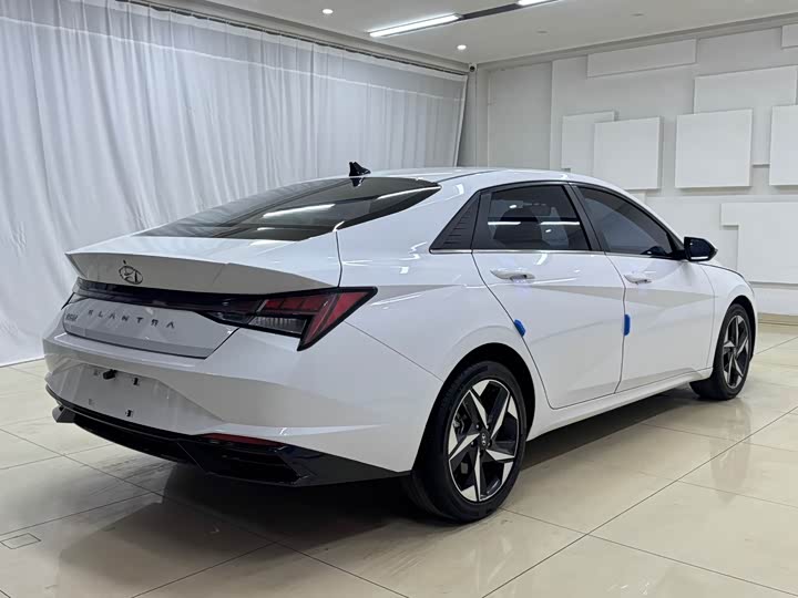 Фото 6 - Hyundai Elantra N line