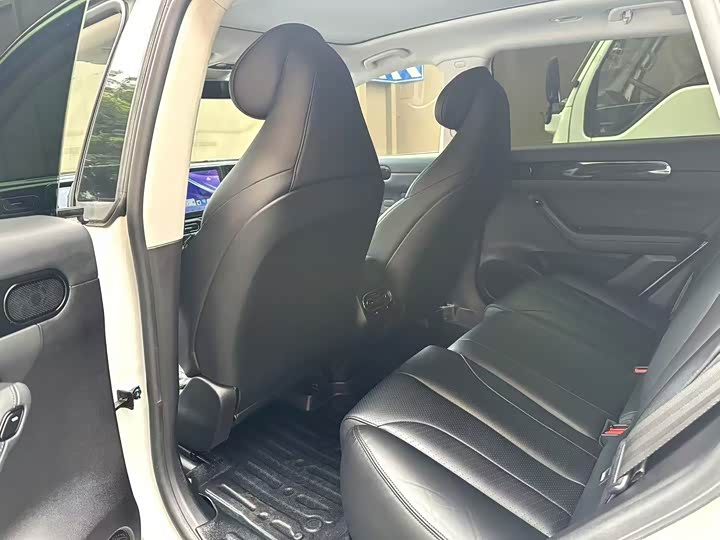 Фото 5 - Leapmotor C11