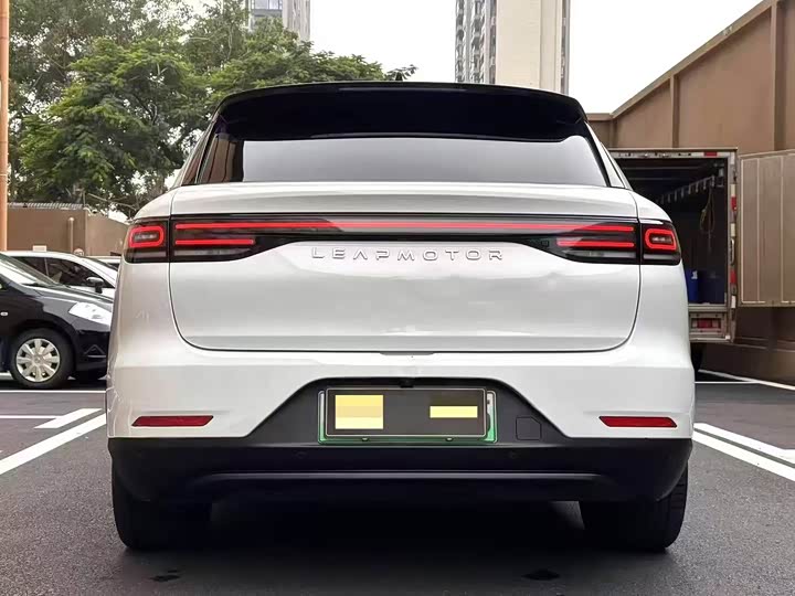 Фото 8 - Leapmotor C11