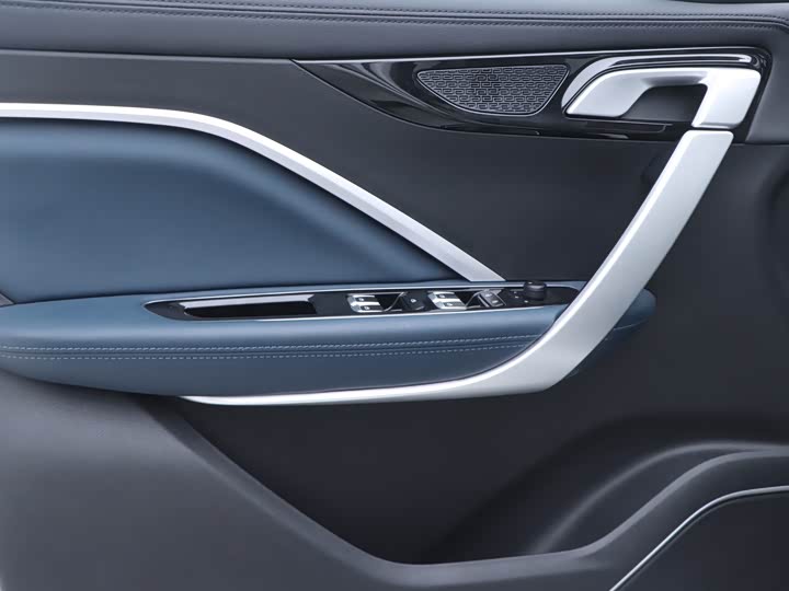 Фото 6 - Geely Jiaji