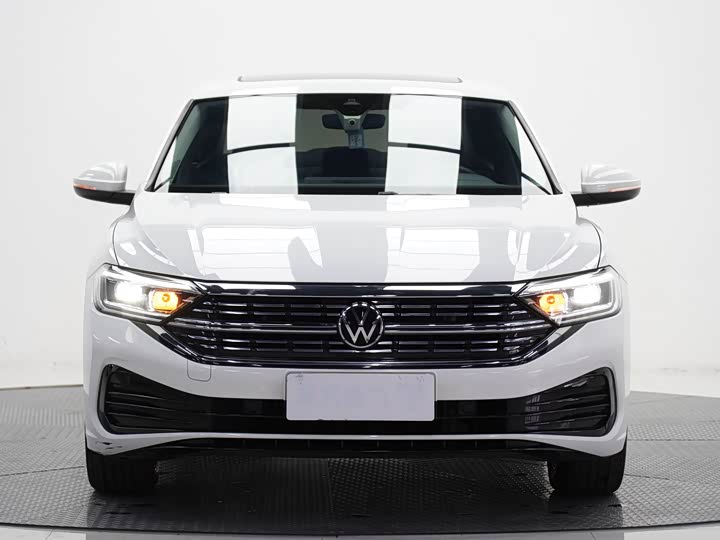 Фото 2 - Volkswagen Sagitar L