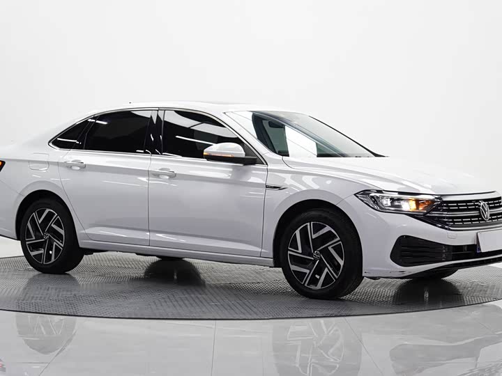 Фото 6 - Volkswagen Sagitar L