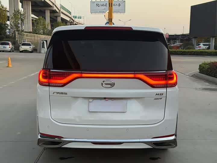 Фото 3 - GAC Trumpchi M8