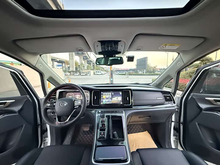 Фото 8 - GAC Trumpchi M8