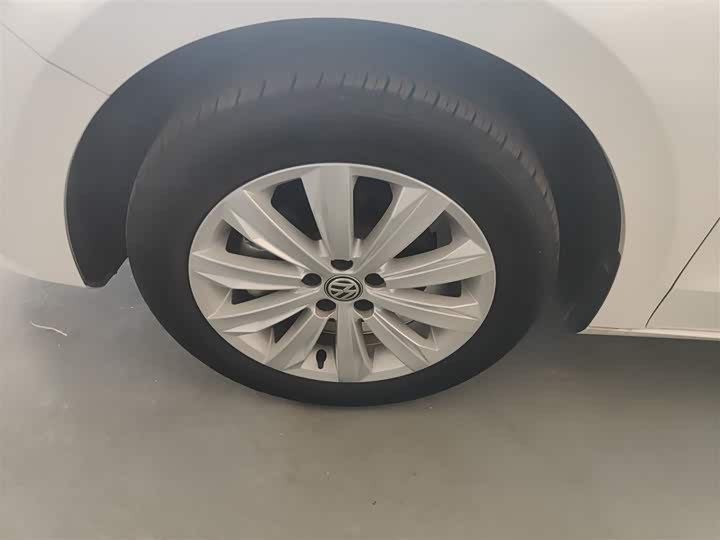 Фото 23 - Volkswagen Bora