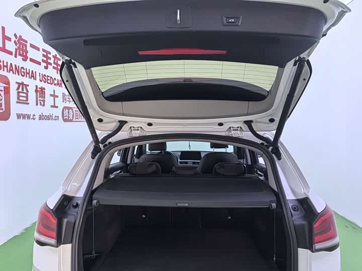 Фото 10 - BMW X1