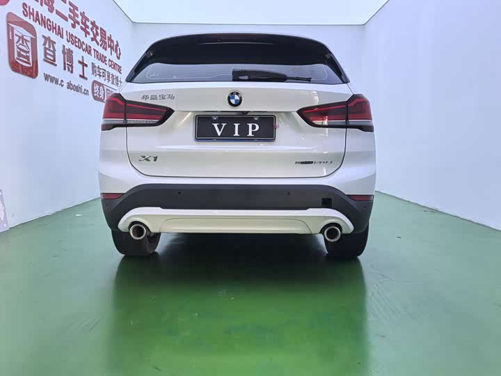 Фото 11 - BMW X1