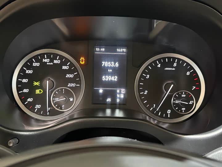 Фото 13 - Mercedes-Benz Vito