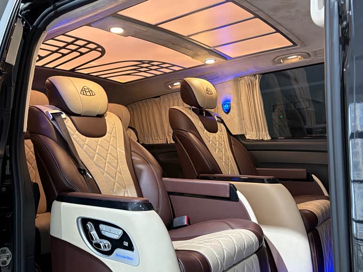 Фото 23 - Mercedes-Benz Vito