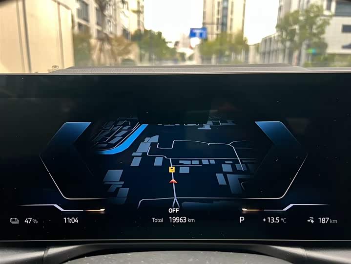 Фото 12 - BMW i3