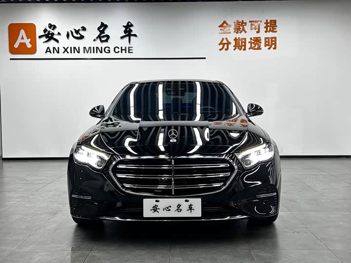 Фото 2 - Mercedes-Benz E-Class