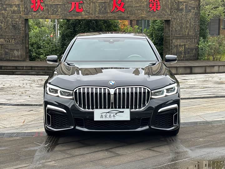 Фото 1 - BMW 7 Series