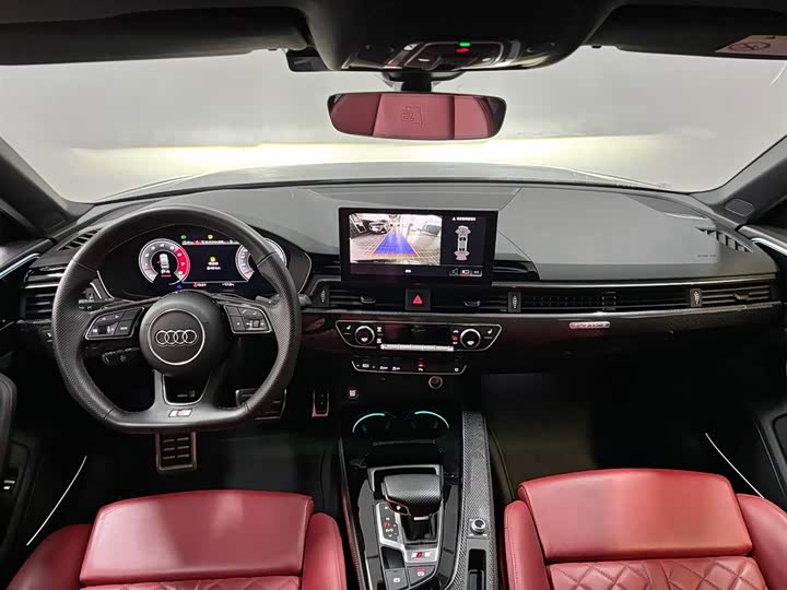 Фото 9 - Audi S4