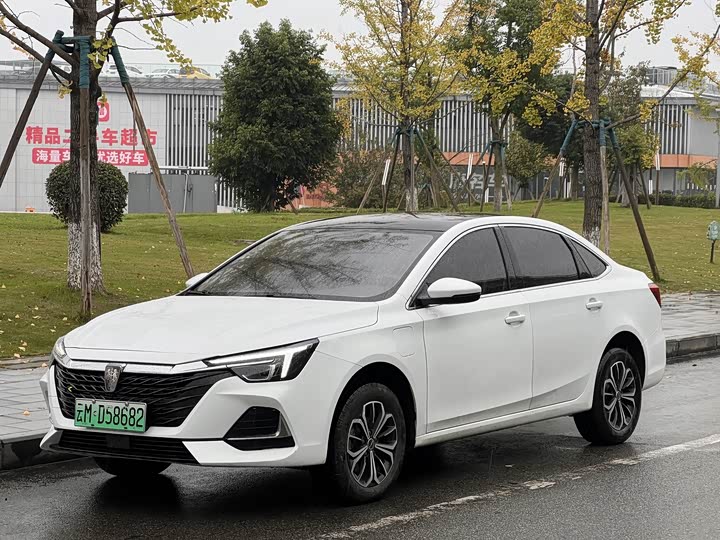 Фото 1 - Roewe i6 Max EV