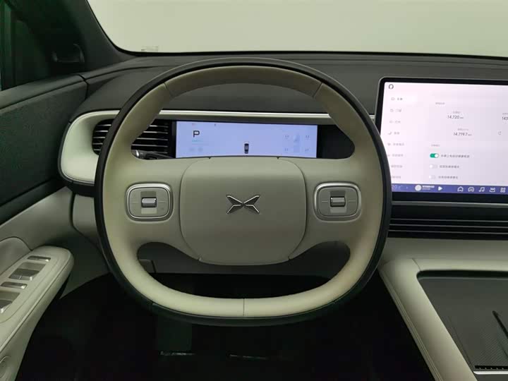 Фото 11 - XPeng G6