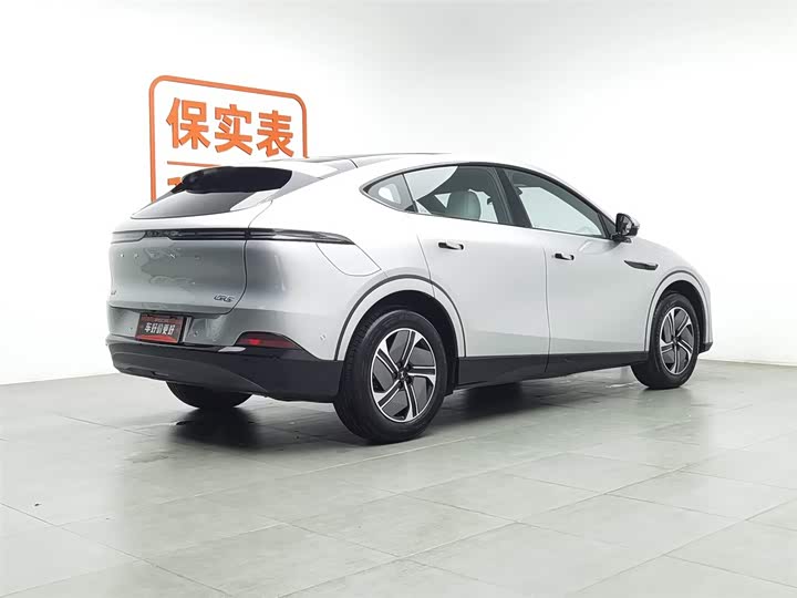 Фото 2 - XPeng G6