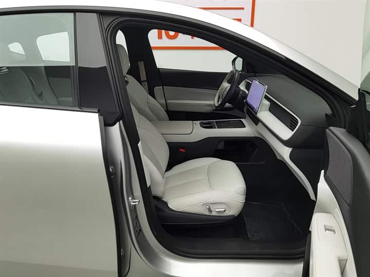 Фото 23 - XPeng G6