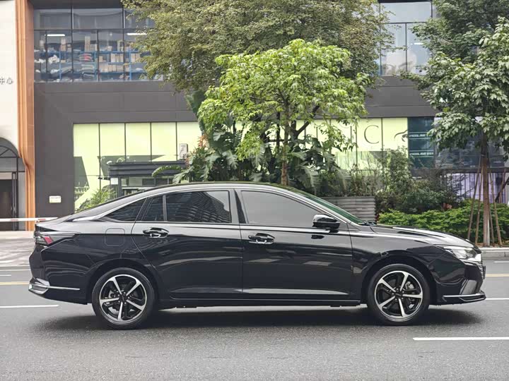 Фото 7 - Dongfeng Aeolus Yixuan Max