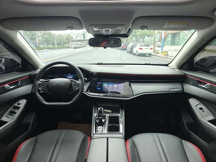 Фото 9 - Dongfeng Aeolus Yixuan Max