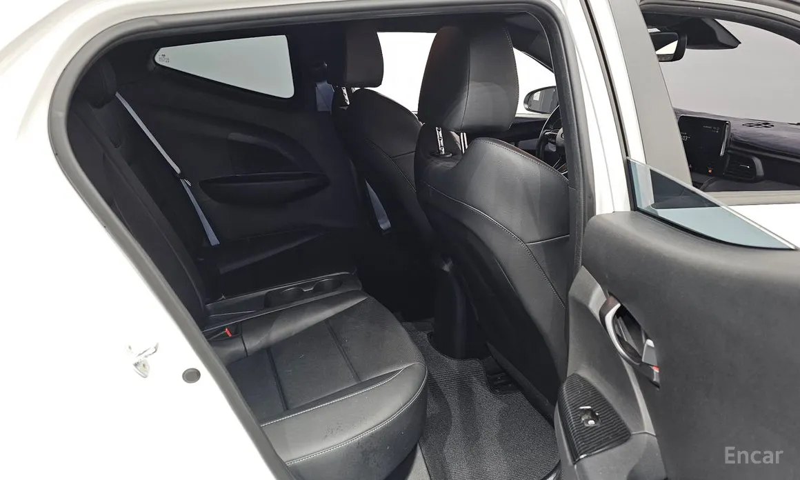 Фото 12 - Hyundai Veloster