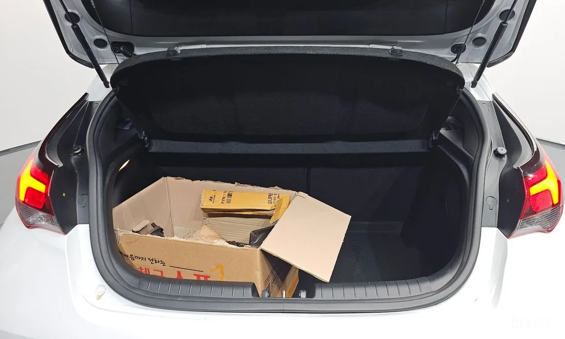 Фото 20 - Hyundai Veloster