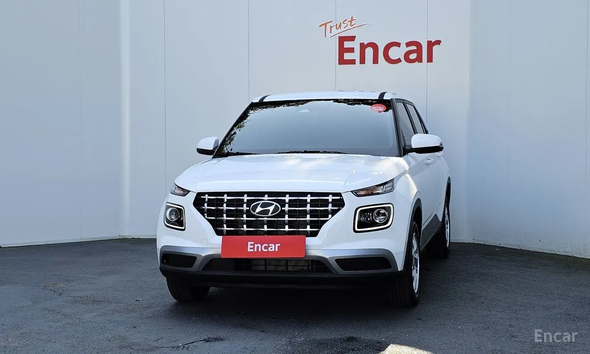 Фото 3 - Hyundai Venue