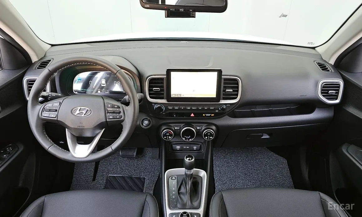 Фото 7 - Hyundai Venue