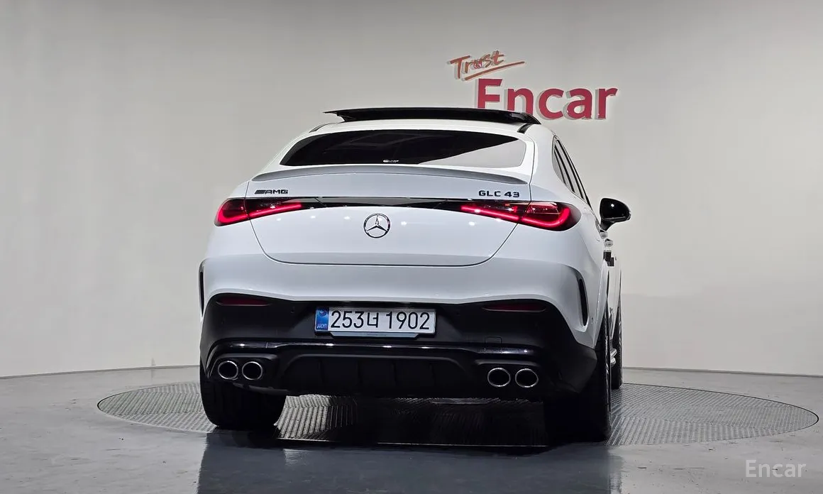 Фото 4 - Mercedes-Benz GLC-Class