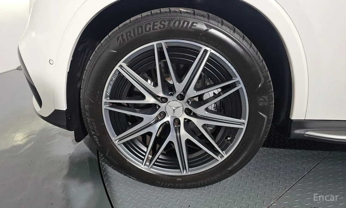 Фото 5 - Mercedes-Benz GLC-Class