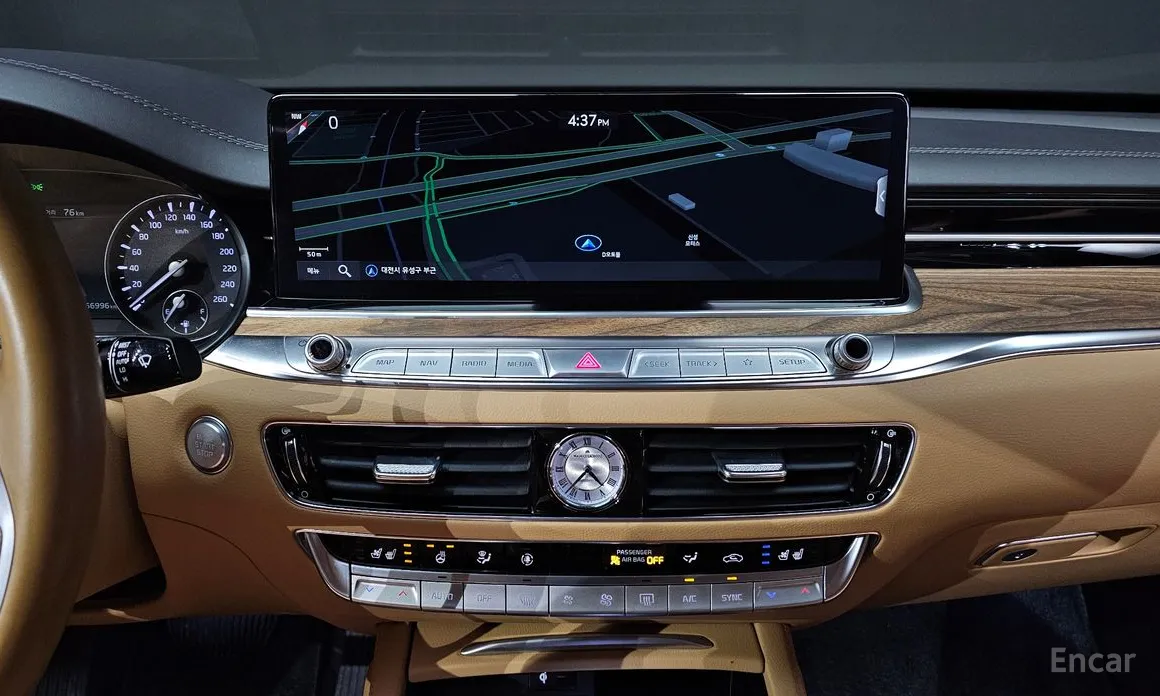 Фото 15 - Kia K9