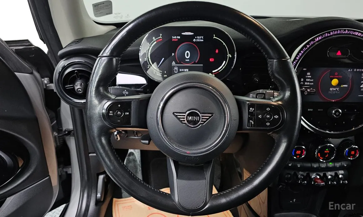 Фото 14 - Mini Cooper
